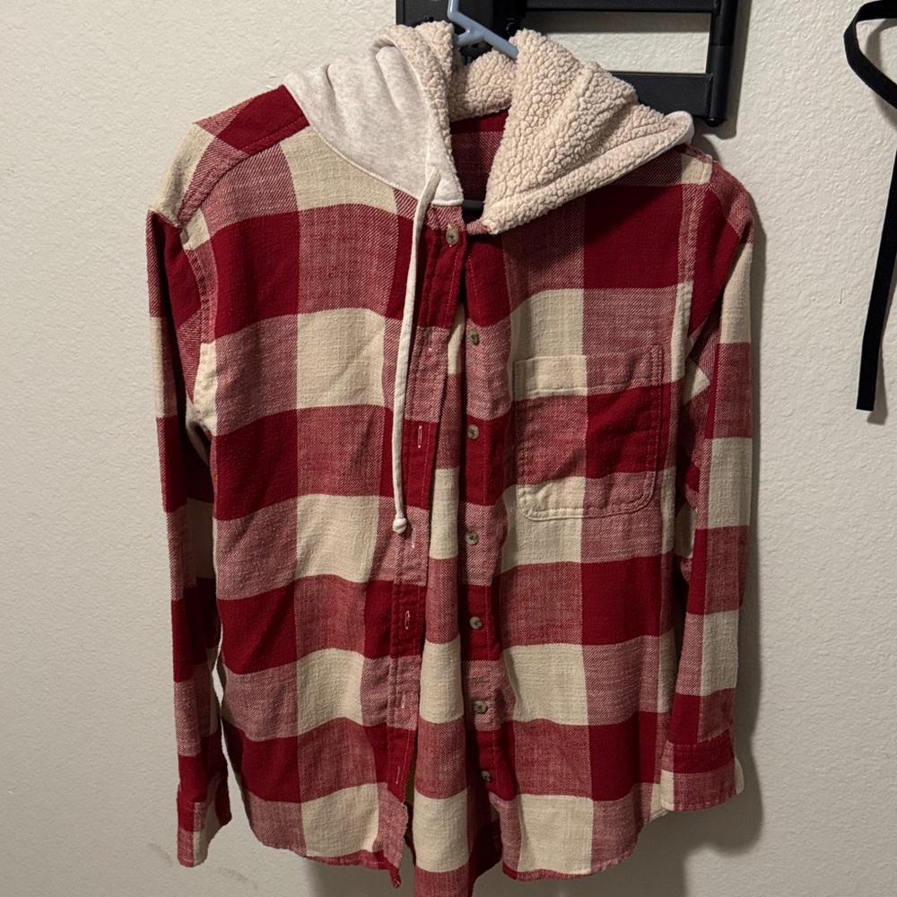 American Eagle Outfitters Red and Cream Plaid Hoodie